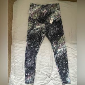 NWT Maternity Old Navy 7/8- length full panel leggings